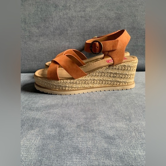 Pop Womens Brown Adjustable Ankle Strap Wedge Espadrille Open Toe Heel Sandals - Picture 6 of 11